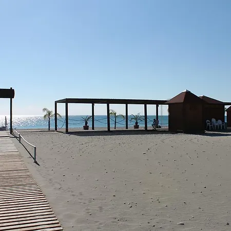 Alojamento de Acomodação e Pequeno-almoço Sveva Rocca Imperiale