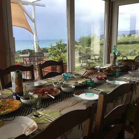 Bed and breakfast Sveva 3*